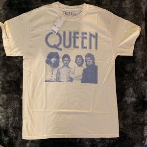 Urban Outfitters OU, Queen Band T-Shirt (NWT!)